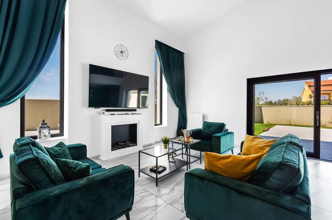 Villa Cesarica By Villa Plus Vodnjan